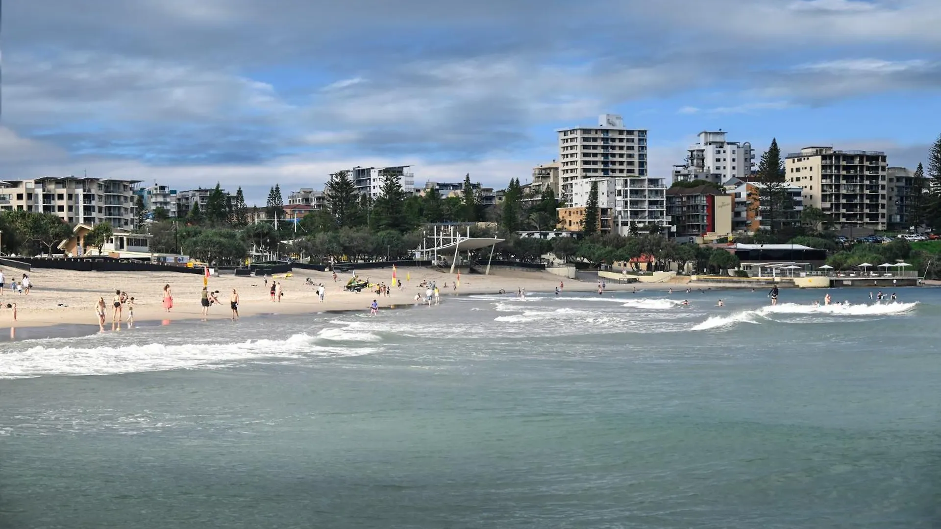 קלונדרה Location Is Everything - Shops, Beaches, Views Zg3 דירה