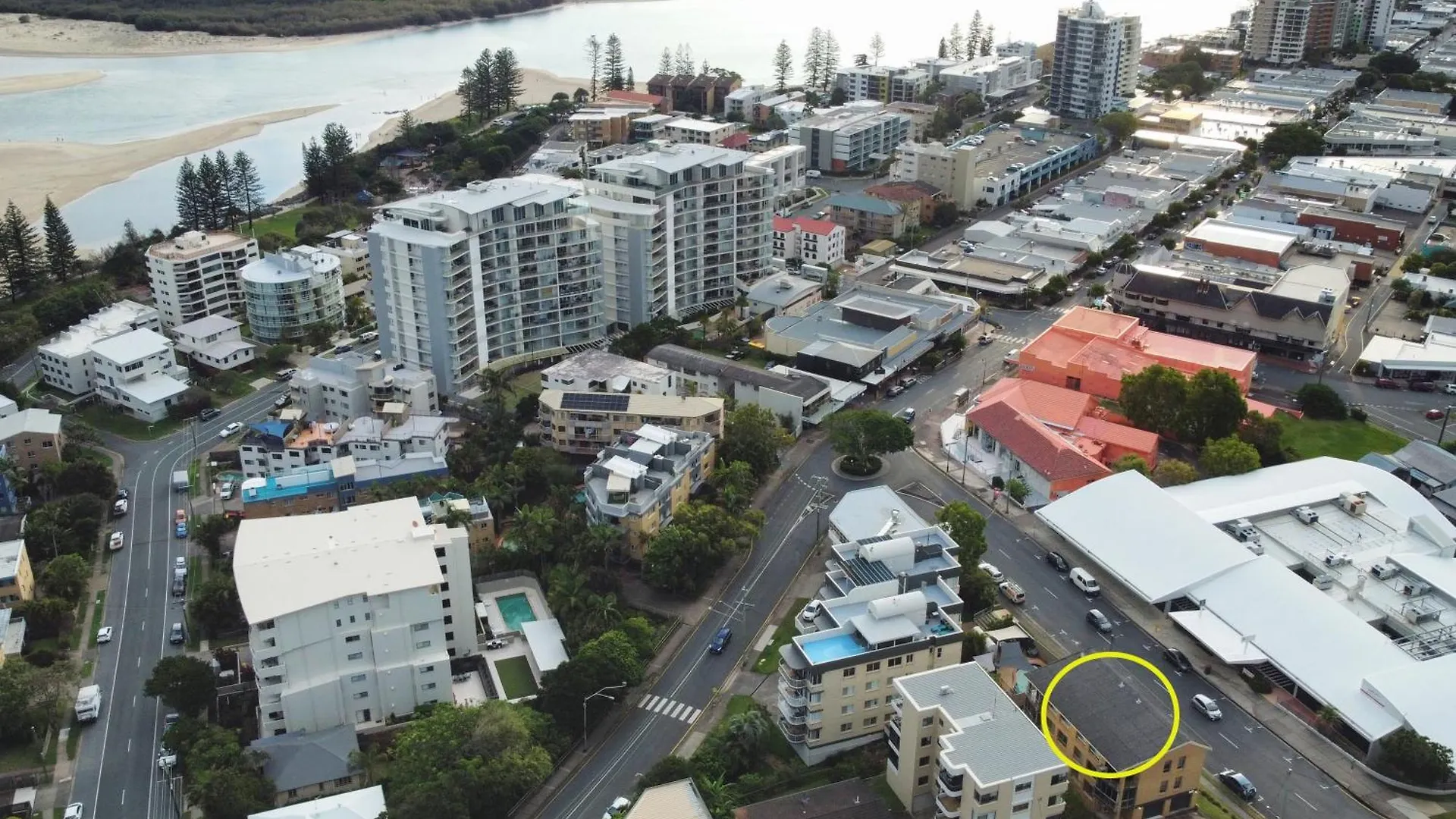 דירה קלונדרה Location Is Everything - Shops, Beaches, Views Zg3